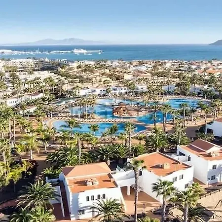 Amelia Oasis Dunas -corralejo-